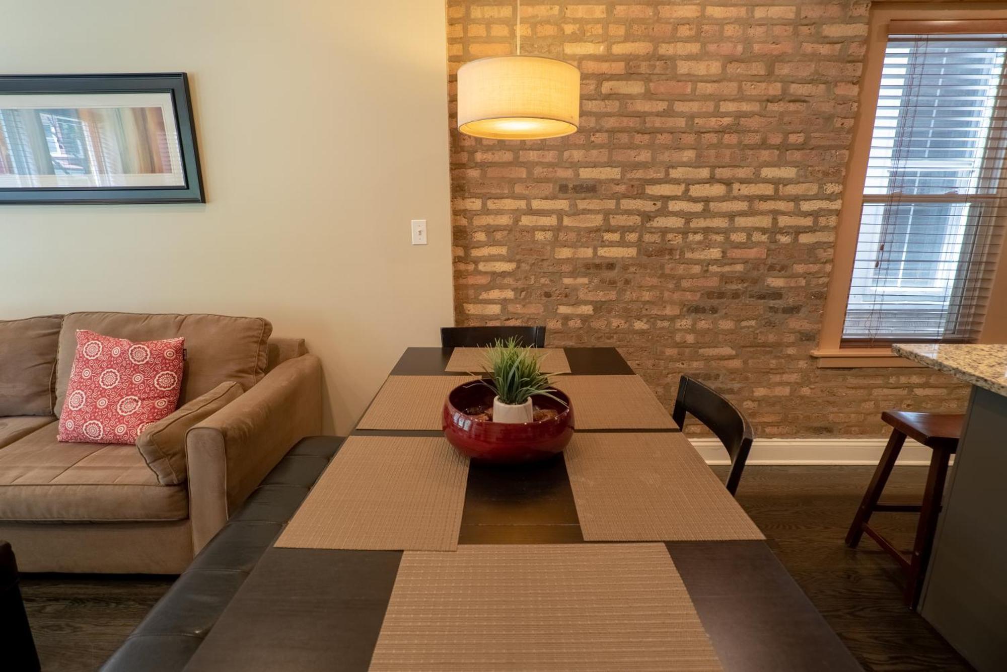 Roscoe Village Guesthouse ชิคาโก ห้อง รูปภาพ